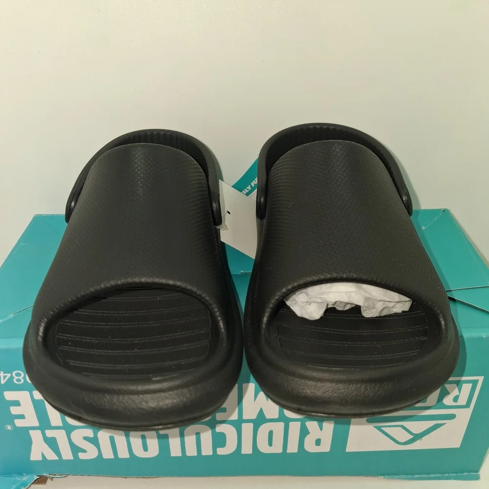 Reef Black Slip-On Comfort Slides with Heel Strap
